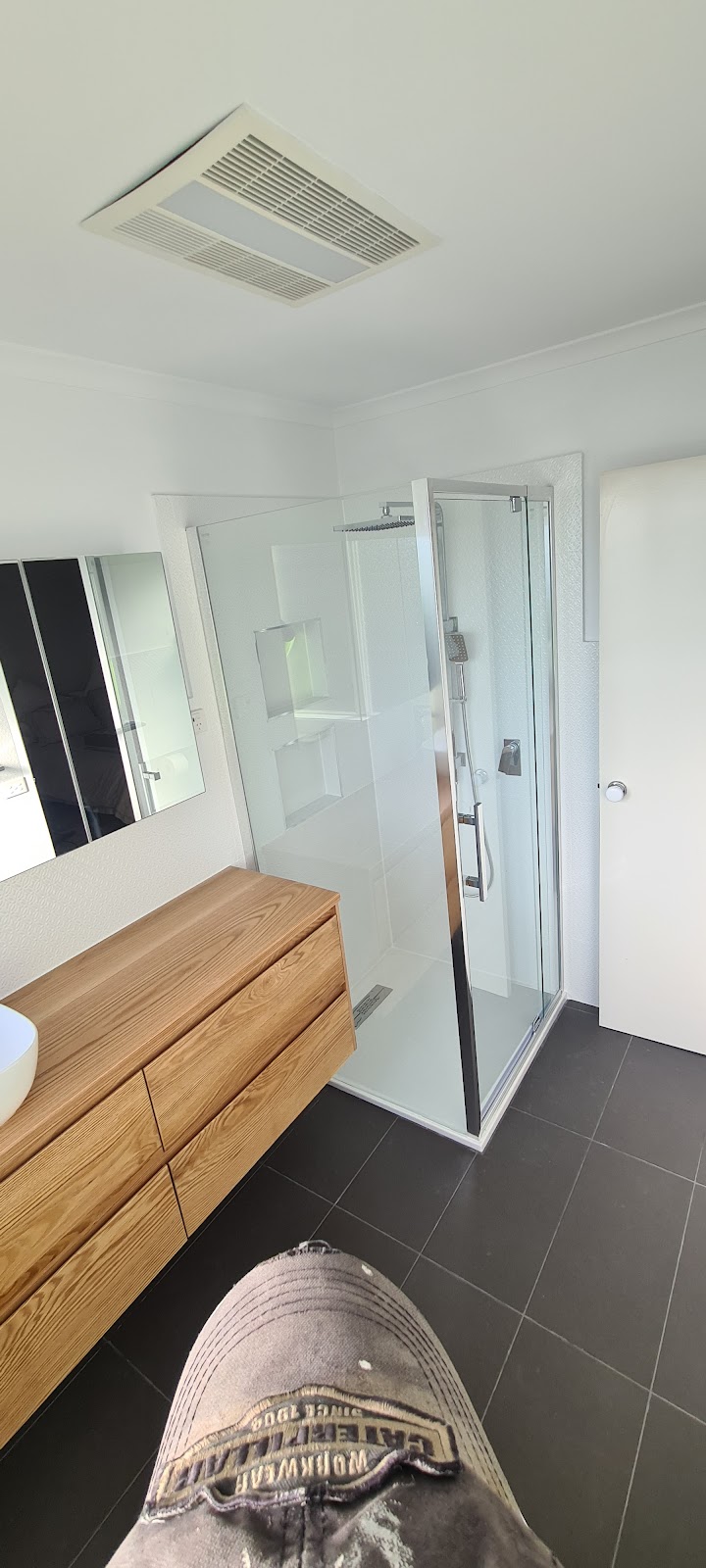 HT Kitchen Cabinets | 2A Boileau St, Keysborough VIC 3173, Australia | Phone: 0434 092 452