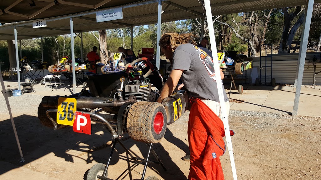 Dirt Trackers Kart Club |  | 375 Boomerang Rd, Oldbury WA 6121, Australia | 0410321765 OR +61 410 321 765