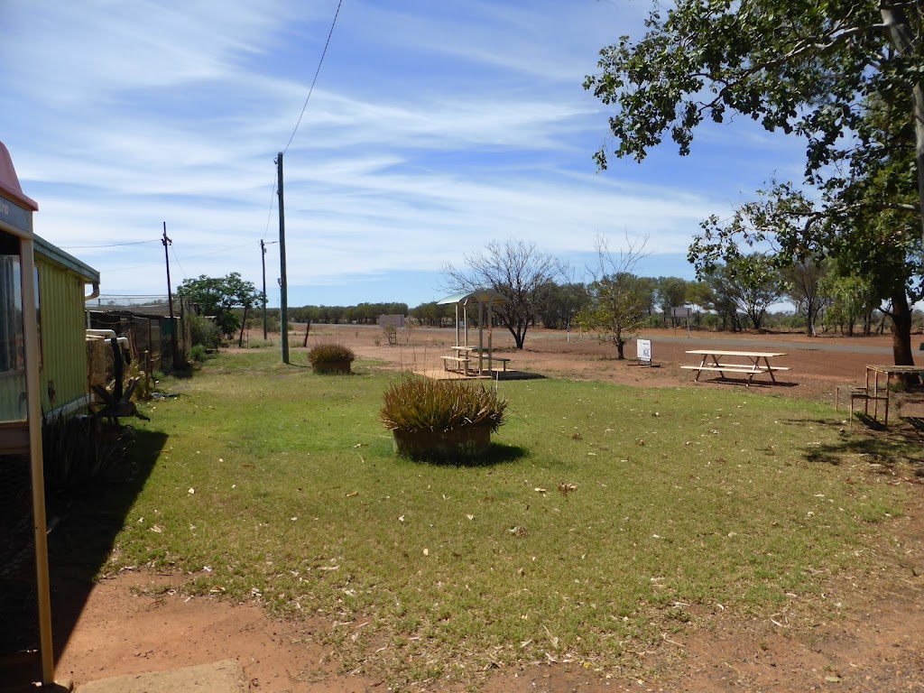 Foxtrap Road House Cooladdi | Diamantina Developmental Rd, Cooladdi QLD 4479, Australia | Phone: (07) 4654 9590