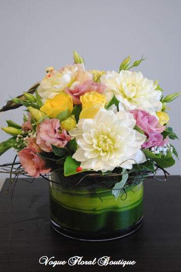 Vogue Floral Boutique | florist | 2/394 Fifteenth Ave, West Hoxton NSW 2171, Australia | 0296069558 OR +61 2 9606 9558