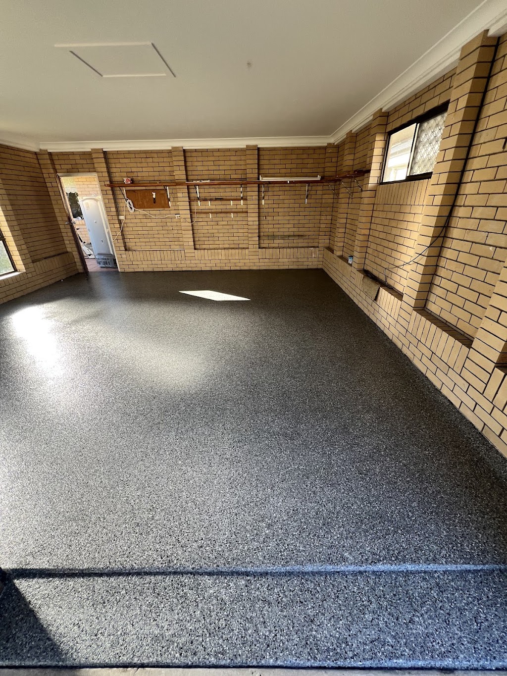 Uberspace flooring | 182/2 Bella Ave, Robina QLD 4226, Australia | Phone: 0472 558 281
