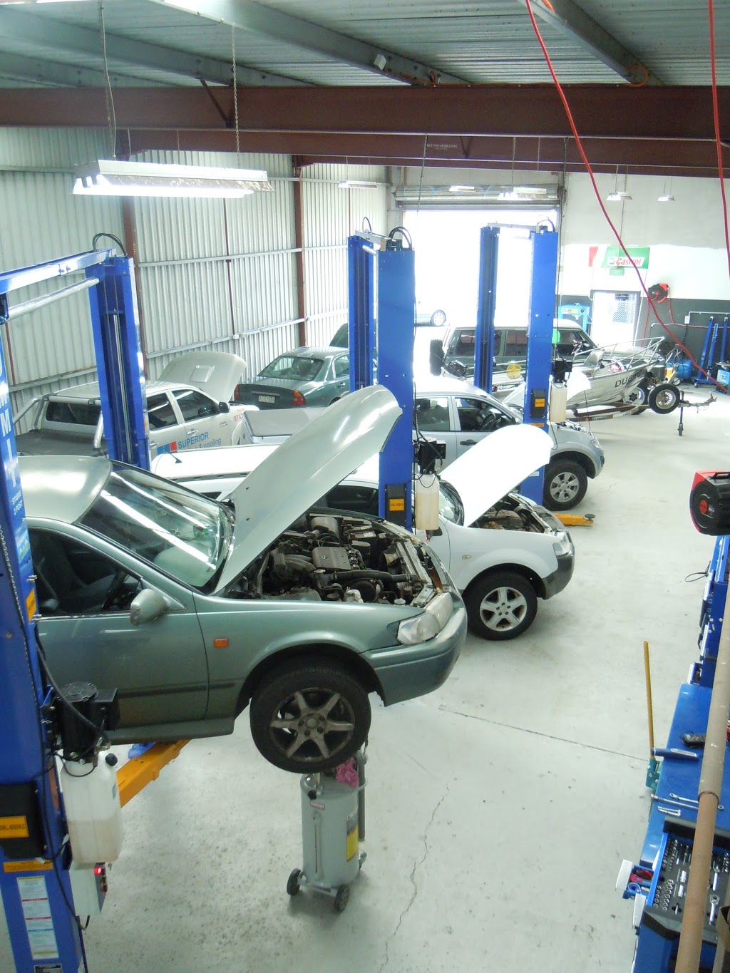 Hoppers Service Centre | car repair | 20/16 Morris Rd, Hoppers Crossing VIC 3029, Australia | 0397490244 OR +61 3 9749 0244