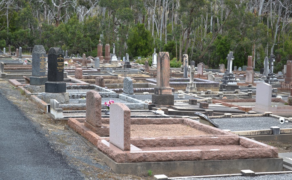 Hahndorf Cemetery | cemetery | 172 Snelling Rd, Hahndorf SA 5245, Australia | 0883887157 OR +61 8 8388 7157