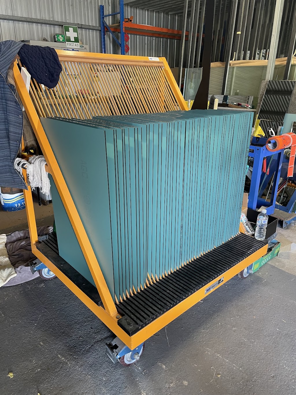 Joiners Glass Supplies | 627 Martins Creek Rd, Paterson NSW 2421, Australia | Phone: 0412 531 920