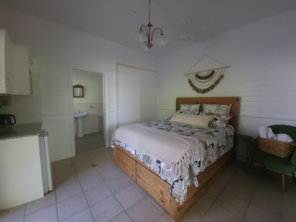 Ribbonwood Bed & Breakfast | 8/10 Phillip St, Emu Park QLD 4710, Australia | Phone: 0437 297 556 Ribbonwood Bed & Breakfast | 8/10 Phillip St, Emu Park QLD 4710, Australia | Phone: 0437 297 556