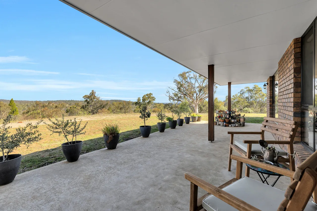 Janaki Farm House | 154 Scotts Rd, Binjura NSW 2630, Australia | Phone: (02) 9215 6200