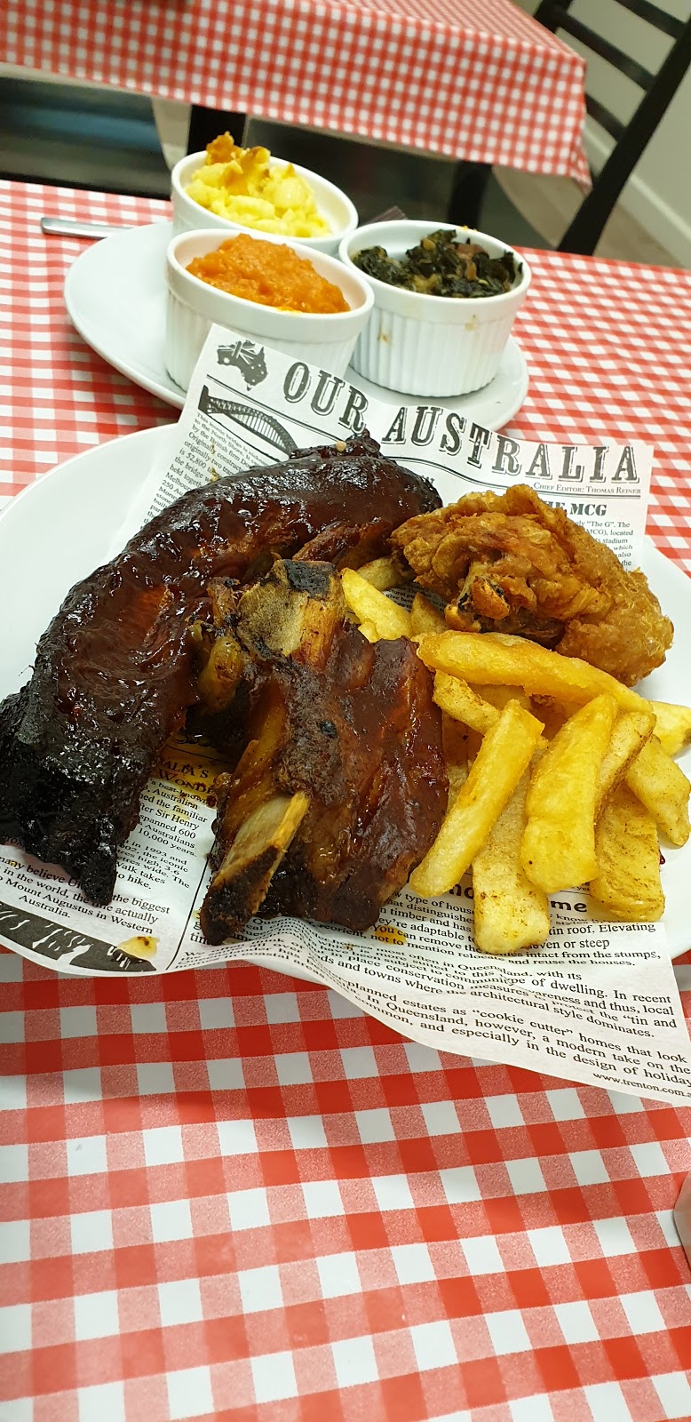 Mr Charleys BBQ | restaurant | 11 Main St, Glengarry VIC 3854, Australia | 0351924997 OR +61 3 5192 4997