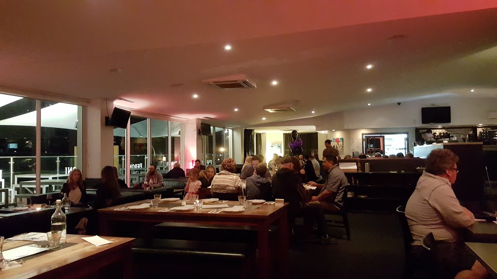 Toms Italian | restaurant | 1 N Beach Rd, Marmion WA 6020, Australia | 0892037788 OR +61 8 9203 7788