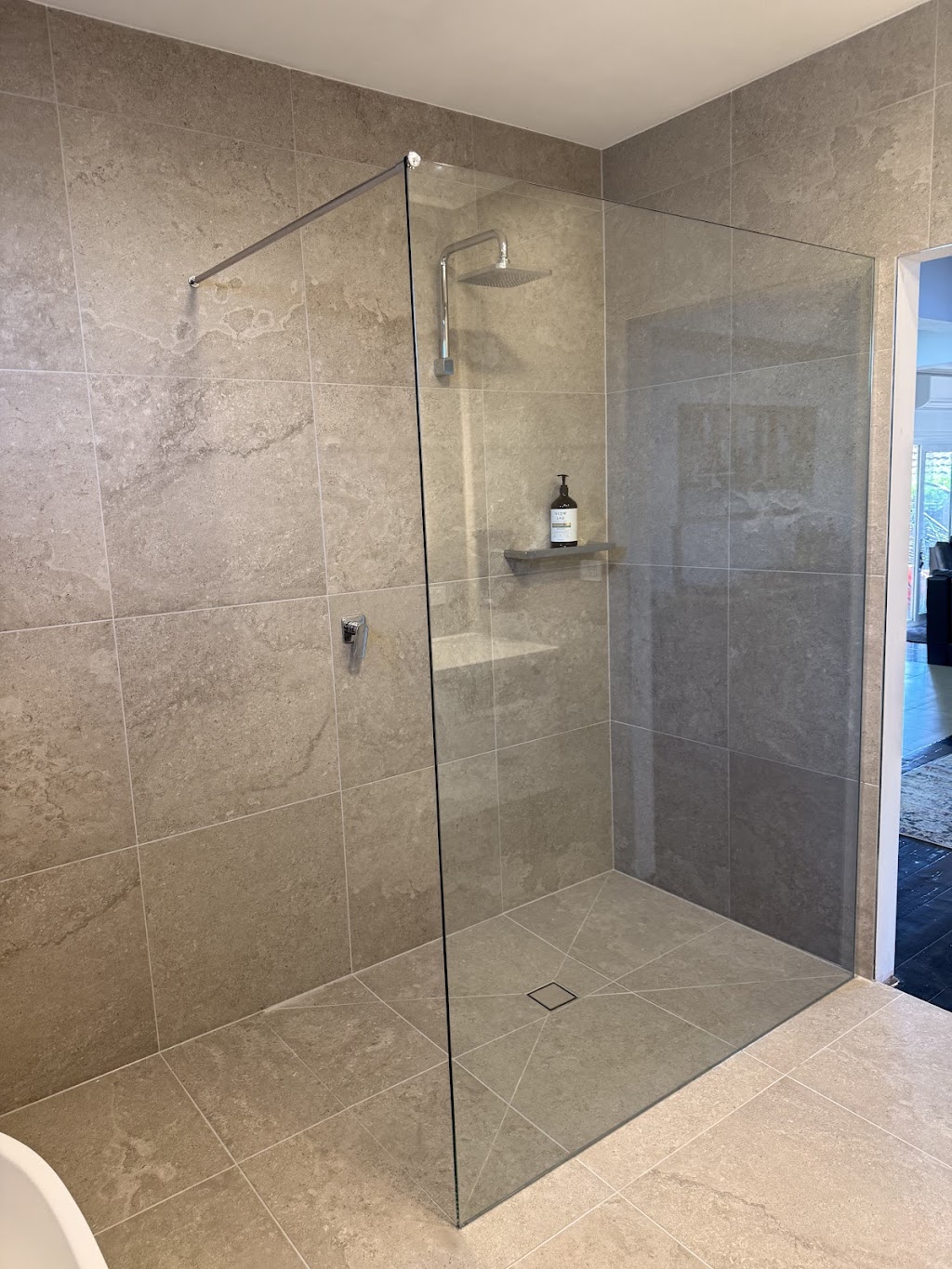 Moorabool Glass and Glazing | Unit 1/5 Kennedy Pl, Maddingley VIC 3340, Australia | Phone: 0419 885 198