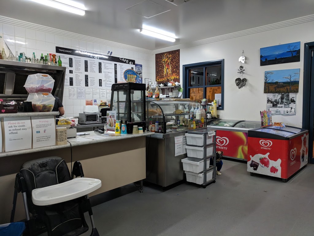 Gilgandra Fish Shop | meal takeaway | 41 Miller St, Gilgandra NSW 2827, Australia | 0268472600 OR +61 2 6847 2600