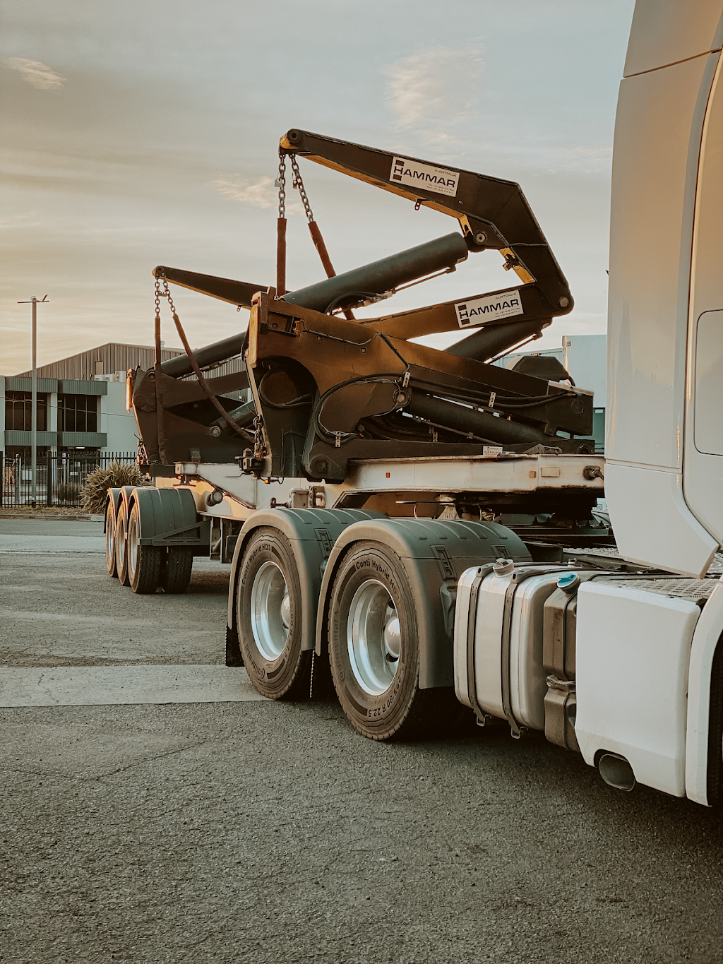 Chugh Transport | 46-62 Fowler Rd, Dandenong South VIC 3175, Australia | Phone: 0424 780 018