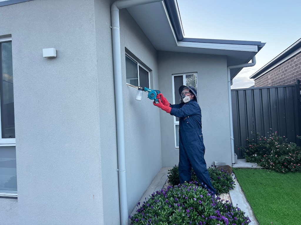 Rons Pest Control | 19 Ainsworth Cresent, Diggers Rest VIC 3427, Australia | Phone: (03) 9018 7471