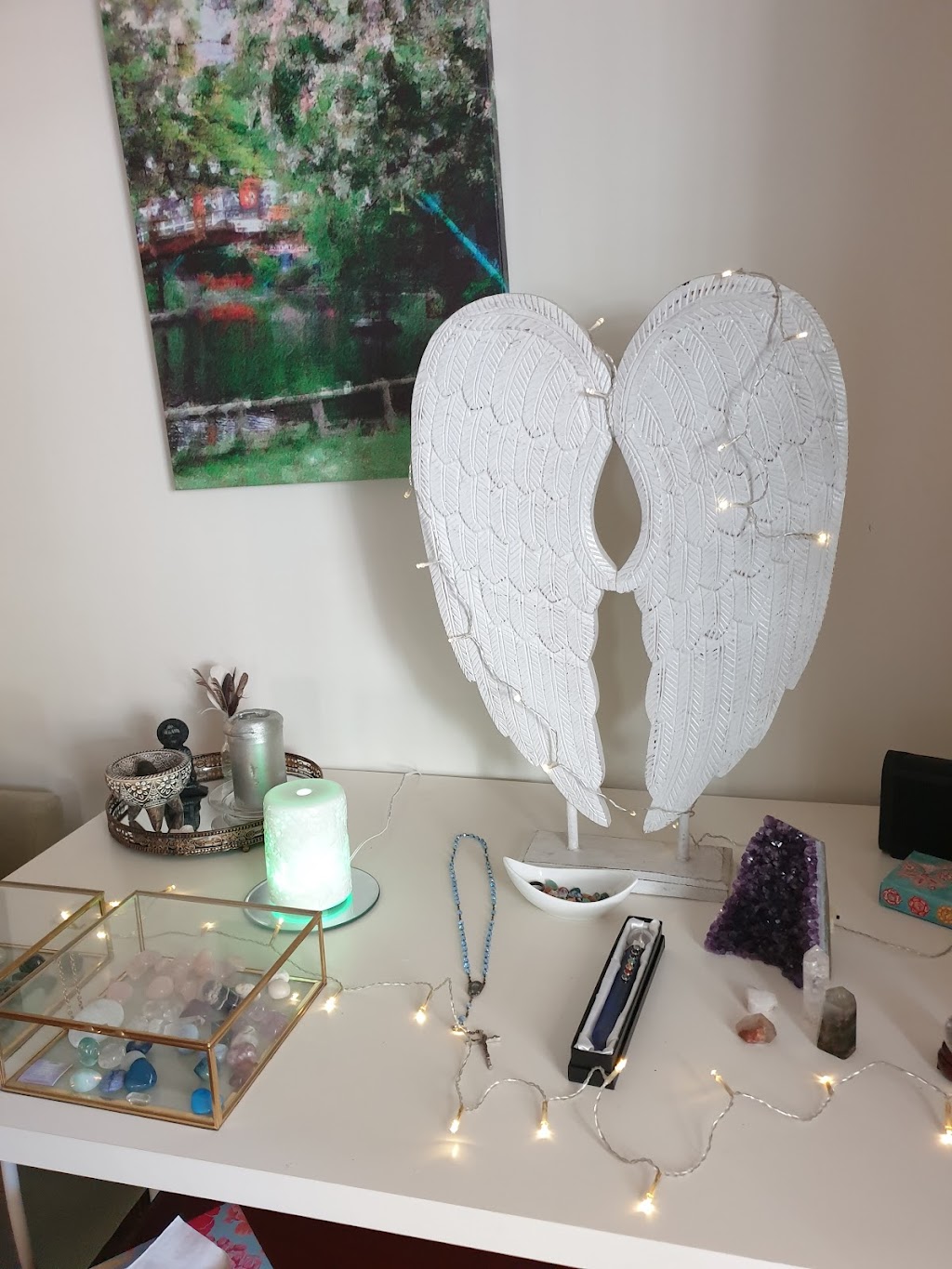Lorraines Healing Elements | 4 Denbigh Pl, Menai NSW 2234, Australia | Phone: 0447 925 525