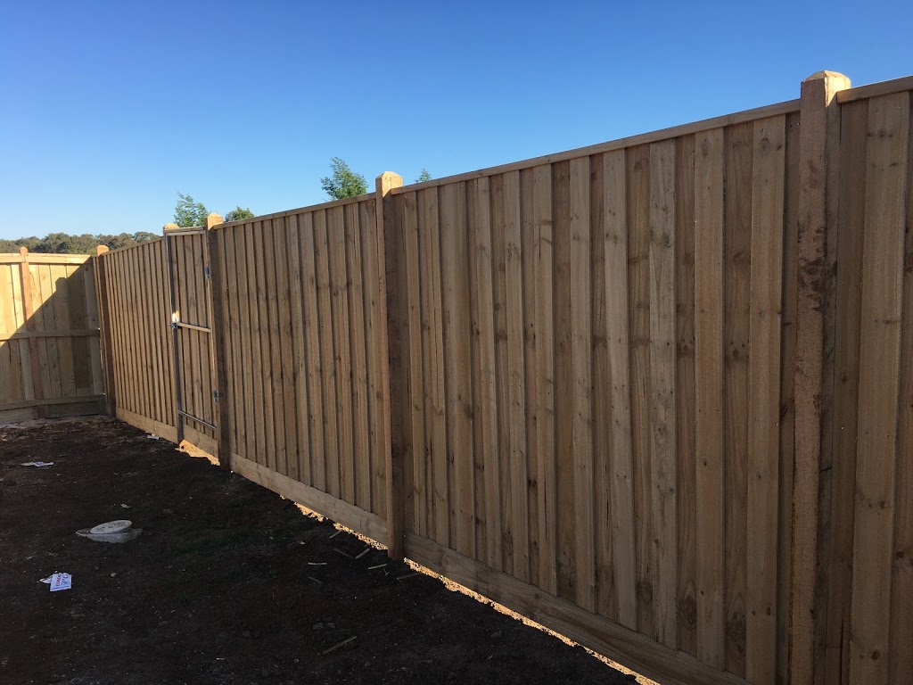 Stfencing & cleaning | 1 Dorcas St, Newcomb VIC 3219, Australia | Phone: 0469 297 705