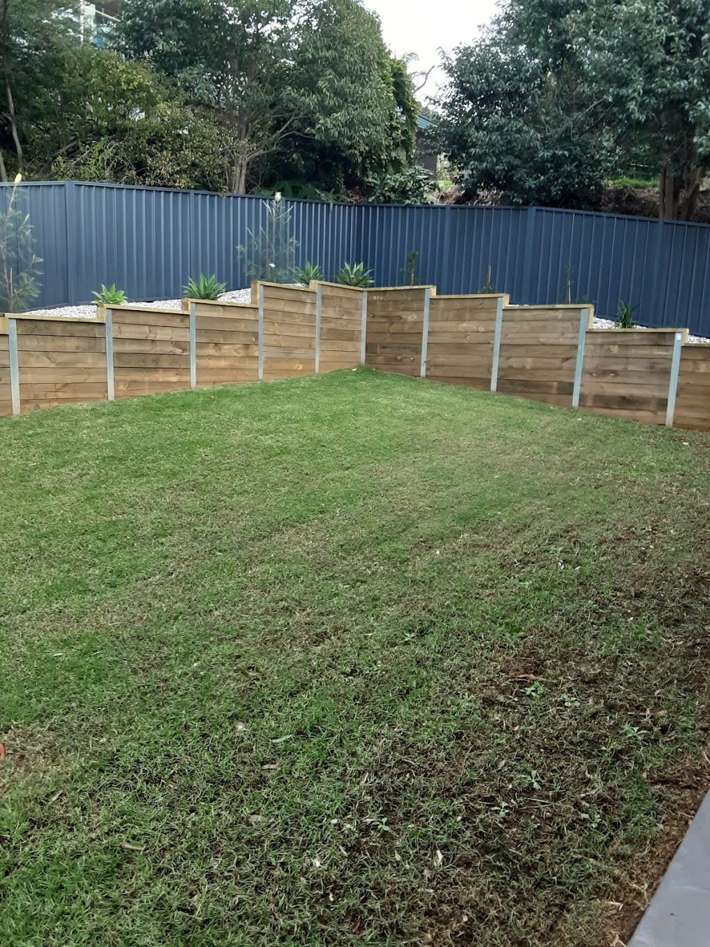 Hunts Fencing | general contractor | 124 Greenwell Point Rd, Nowra NSW 2541, Australia | 0431160171 OR +61 431 160 171