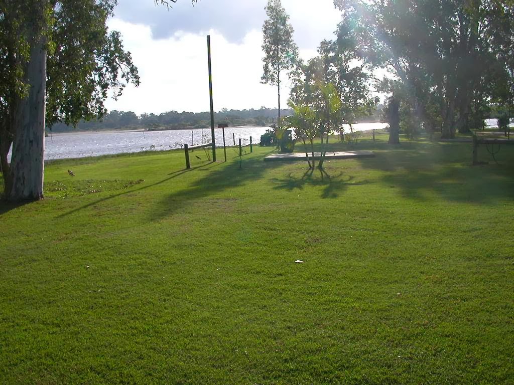Boonooroo-Tuan Caravan Park | rv park | 18 Oak St, Boonooroo QLD 4650, Australia | 0741298211 OR +61 7 4129 8211