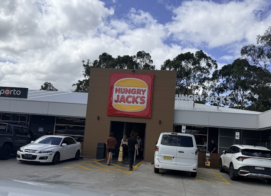 Hungry Jacks Burgers M1 Wyong Northbound | 29 St Johns Rd, Alison NSW 2259, Australia | Phone: (02) 4307 7989