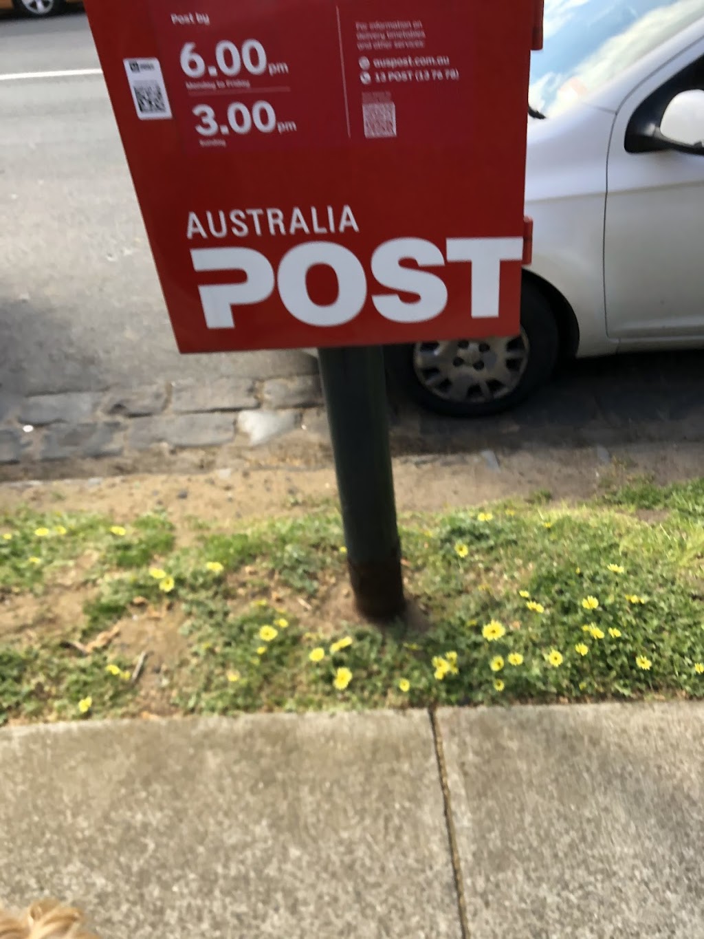 Post Box | post office | 24A Dickens St, Elwood VIC 3184, Australia