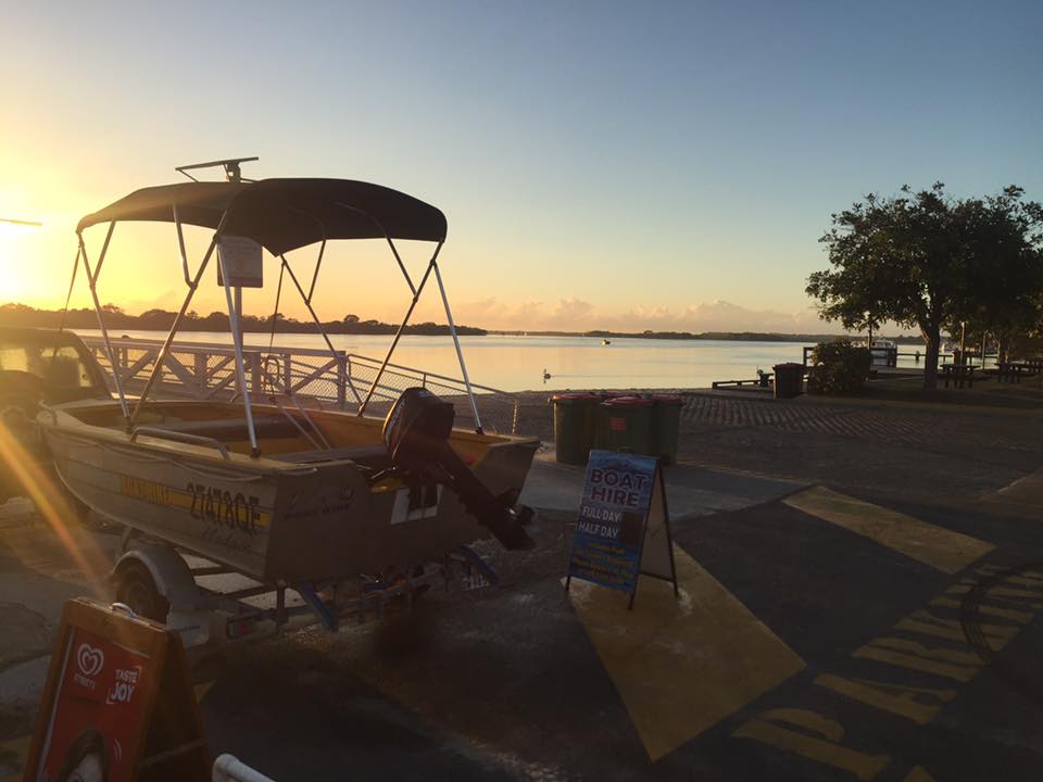 Jacobs Well Boat Hire | store | The Esplanade Jacobs Well-Next to Boat Ramp & VMR, Jacobs Well QLD 4208, Australia | 0755462608 OR +61 7 5546 2608