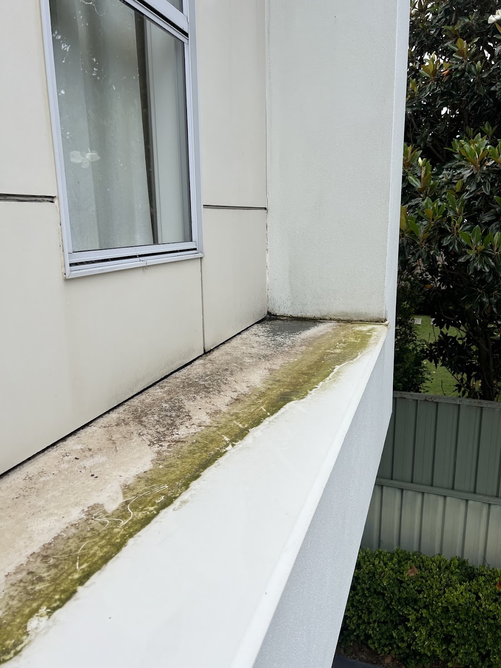 Newcastle Pressure Washing | 1 Buchanan St, Merewether NSW 2291, Australia | Phone: 0402 527 919