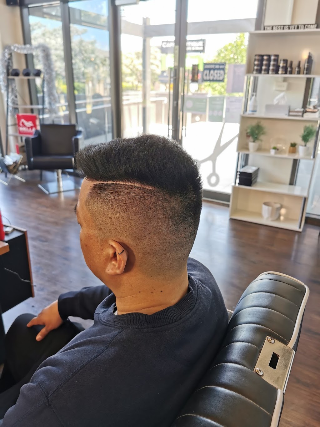 Fade star barber and hairdresser | hair care | 1/55 Cumberland Dr, Maribyrnong VIC 3032, Australia | 0370027987 OR +61 3 7002 7987