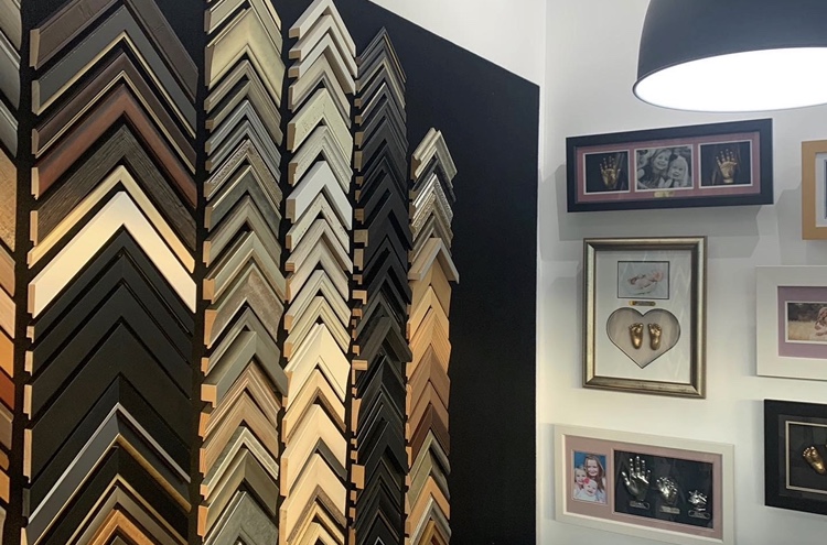 Bayside Picture Framing | Shop 1E/33-39 Shore St W, Cleveland QLD 4163, Australia | Phone: 0468 444 904