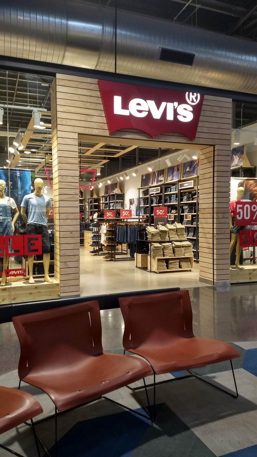 Levis® Outlet Store - Perth DFO | Dunreath Dr, Perth Airport WA 6105, Australia | Phone: (08) 6155 9180