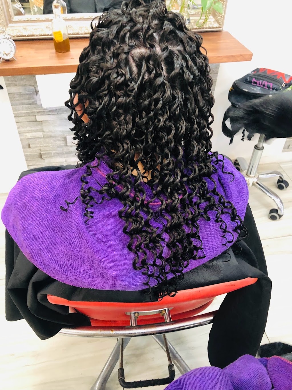 Annan hair studio | 6 Solander Pl, Mount Annan NSW 2567, Australia | Phone: 0406 708 038