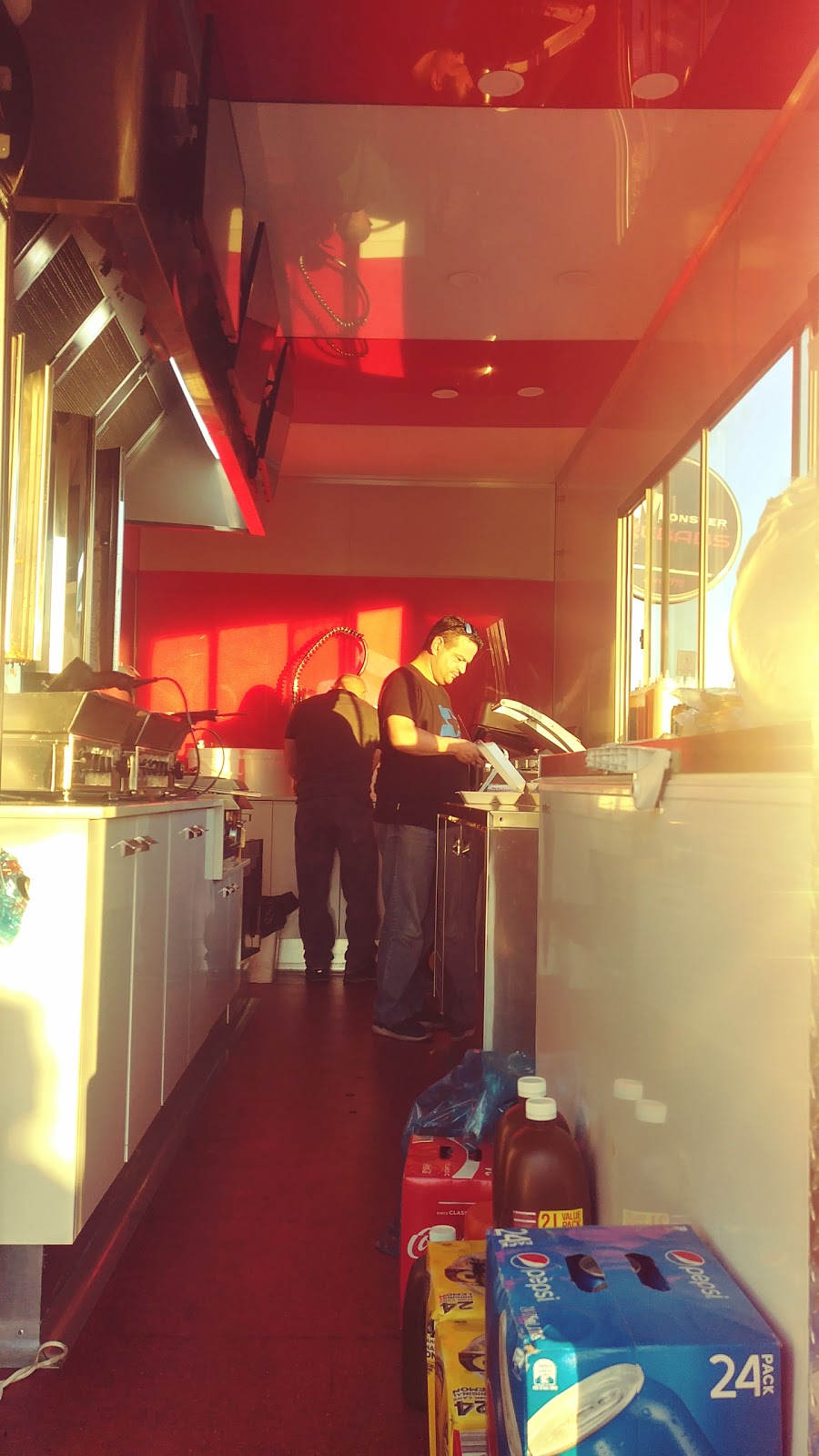 Monster Kebab Endeavour Hills | restaurant | 13/17 Heatherton Rd, Endeavour Hills VIC 3802, Australia | 0450997057 OR +61 450 997 057