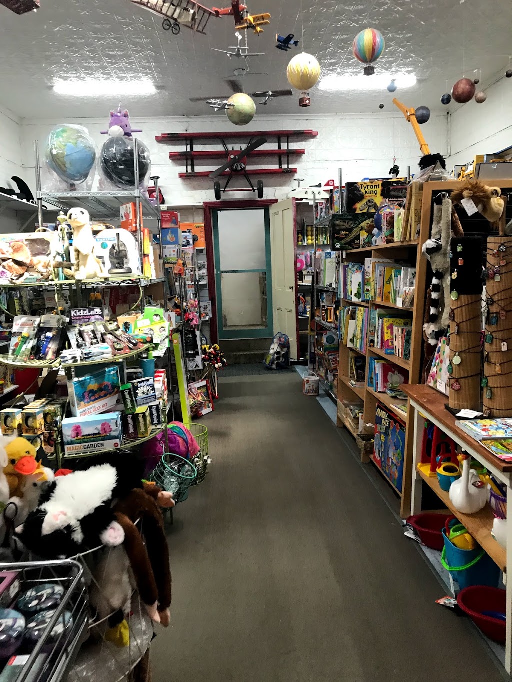 Beechworth Toys & Collectables | 51 Ford St, Beechworth VIC 3747, Australia | Phone: (03) 5728 1117