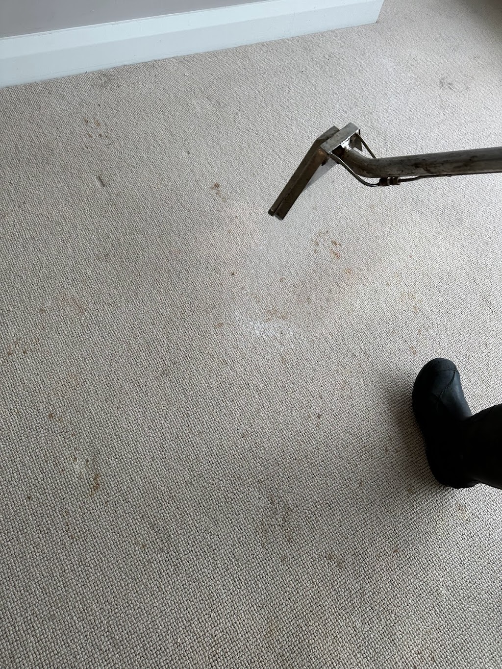 T1 Cleaning Service | 2 Delta Rd, Dubbo NSW 2830, Australia | Phone: 0492 040 806