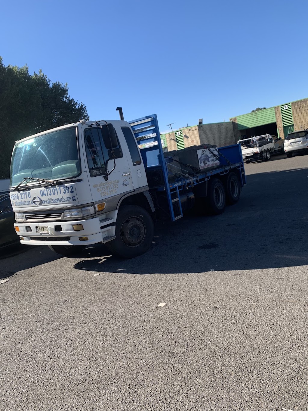 Truck Driving Licence | 11b/4 Louise Ave, Ingleburn NSW 2565, Australia | Phone: 0426 880 587