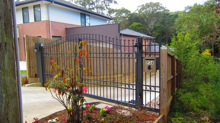 Automatic Driveway Gates | general contractor | 5/2 Melissa St, Auburn NSW 2142, Australia | 1300108800 OR +61 1300 108 800