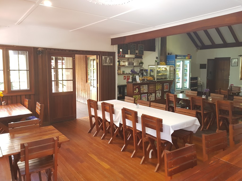 Stirling Cottage | 283 S Western Hwy, Harvey WA 6220, Australia | Phone: (08) 9729 1096