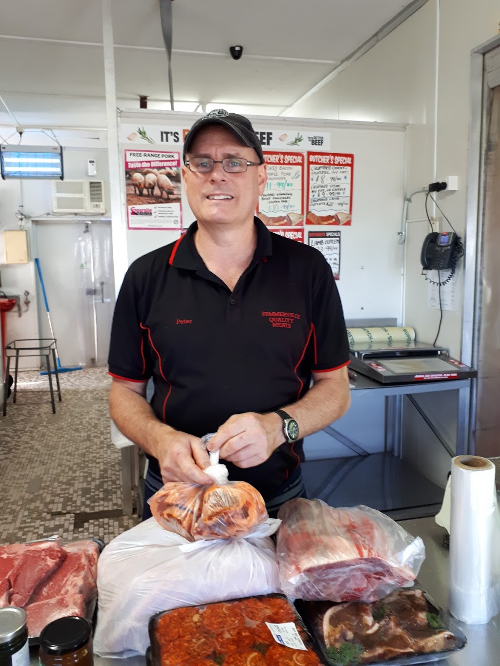 Summerville Quality Meats | store | 43 Brisbane Rd, Ebbw Vale QLD 4304, Australia | 0732821778 OR +61 7 3282 1778