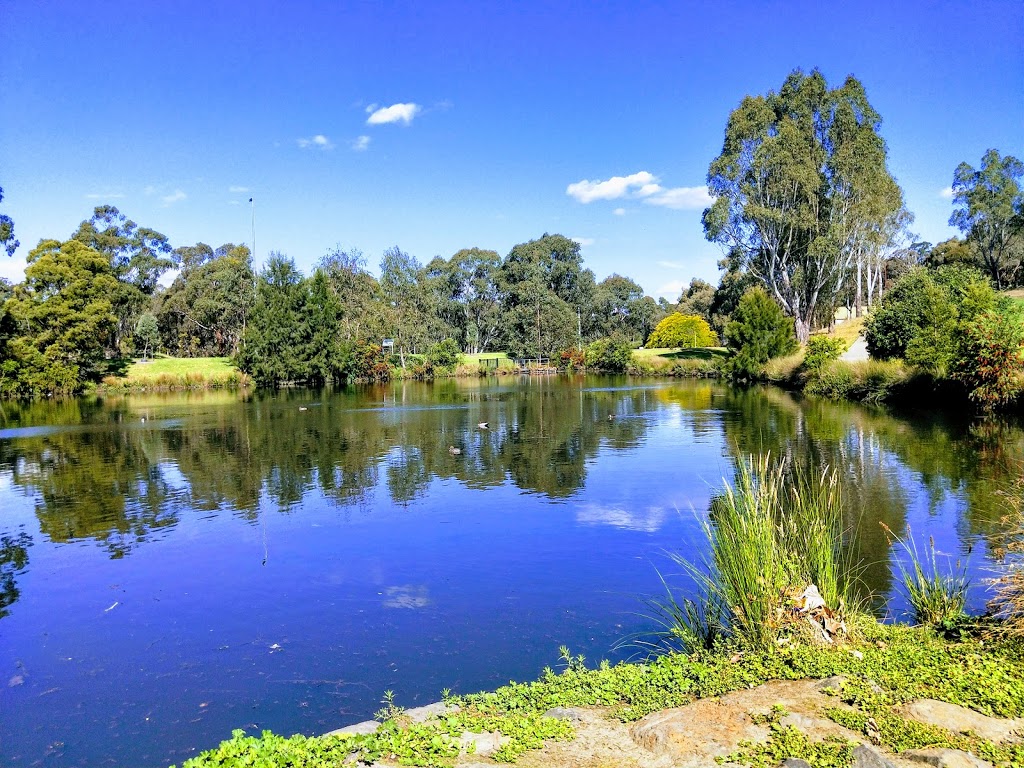 Kalparrin Gardens | park | Greensborough VIC 3088, Australia | 0394904222 OR +61 3 9490 4222