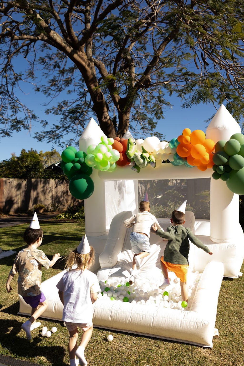 Bounce House Fun | 16 Robert Jones St, Redbank Plains QLD 4301, Australia | Phone: 0437 549 689