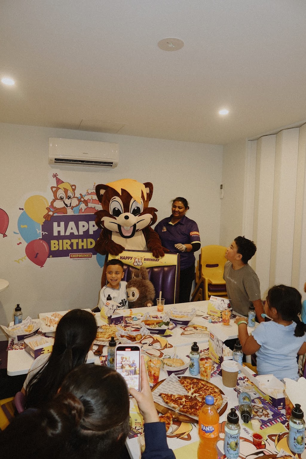 Chipmunks Playland & Café St Marys | 382-396 Great Western Highway, Entry via, Sainsbury St, St Marys NSW 2760, Australia | Phone: (02) 6331 9804