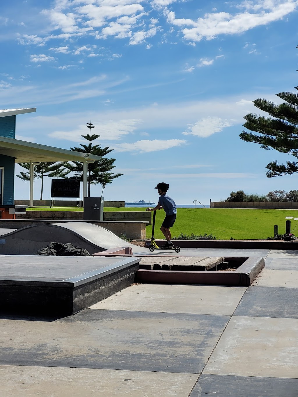 Busselton Skate Park | 1 Scout Rd, Busselton WA 6280, Australia | Phone: 0490 131 125