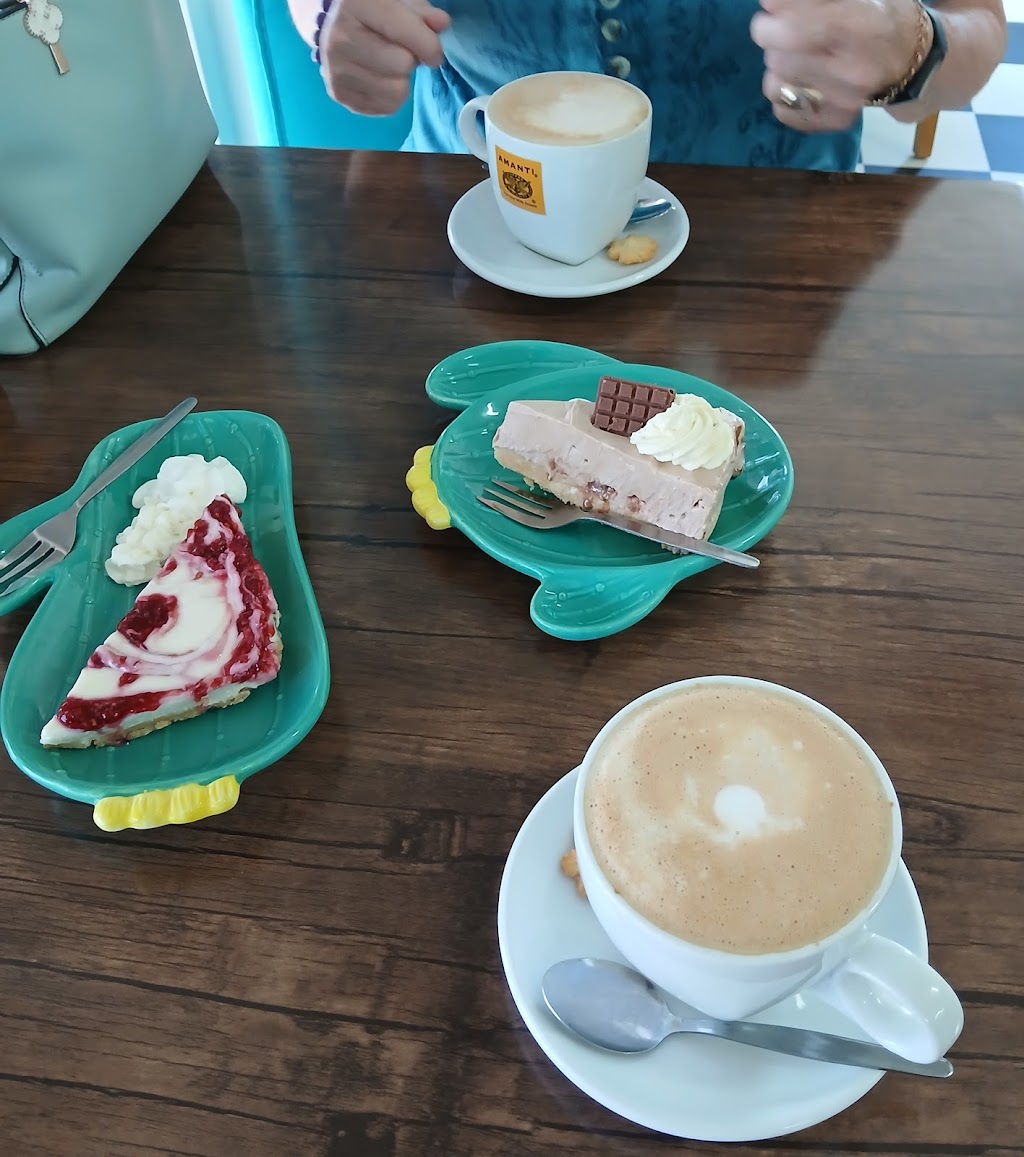 The Hitching Rail Cafe | 218 Lowood Minden Rd, Tarampa QLD 4311, Australia | Phone: (07) 5426 1354