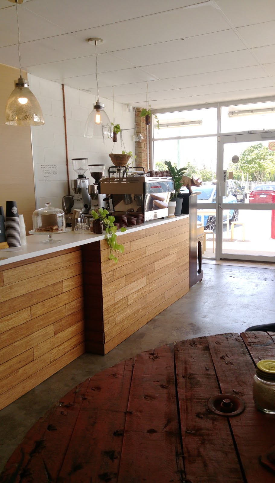 Wilderness Bar - Coffee Shop | cafe | 1/2 Ebert Parade, Lawnton QLD 4501, Australia | 0414613839 OR +61 414 613 839