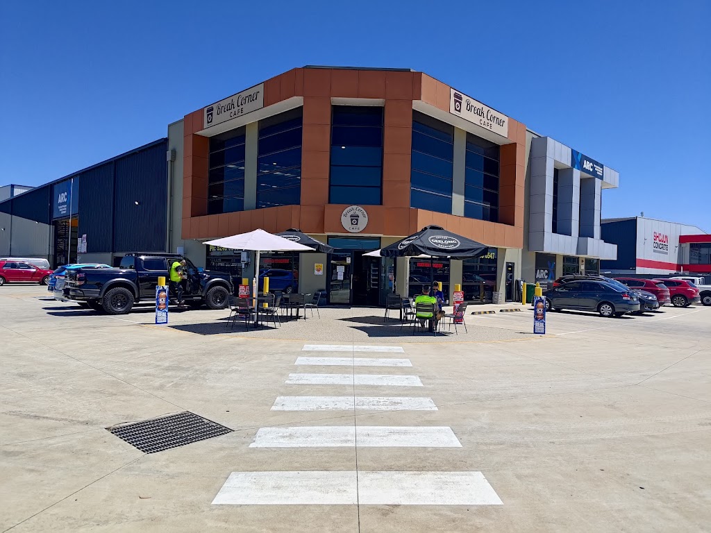 Break Corner Cafe | 85 Obriens Rd, Corio VIC 3214, Australia | Phone: (03) 5248 0547