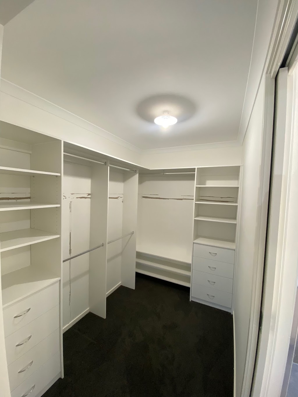 TRC Wardrobes and Shower Screens | point of interest | Halletts Way, Bacchus Marsh VIC 3340, Australia | 0410977761 OR +61 410 977 761