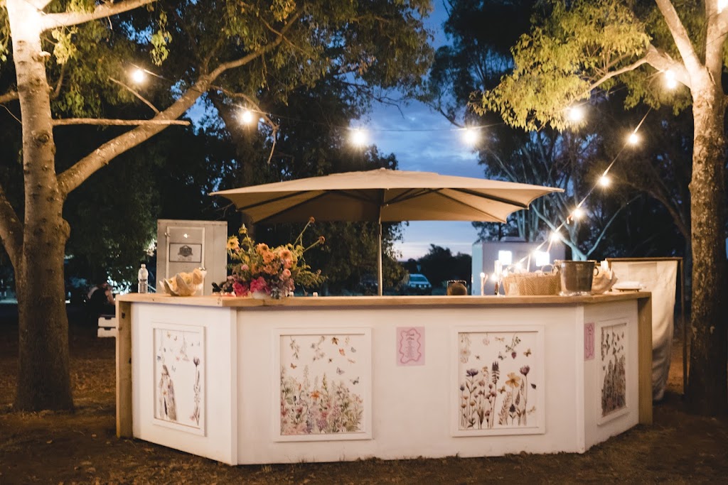 Sip and Bloom Event Hire | 809 Roping Pole Rd, Ganmain NSW 2702, Australia | Phone: 0451 012 614