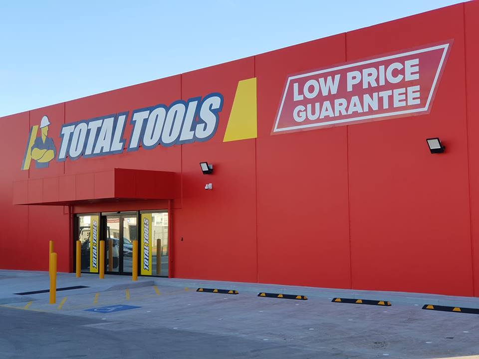 Total Tools Launceston | hardware store | 311-317 Invermay Rd, Launceston TAS 7250, Australia | 0363111880 OR +61 3 6311 1880