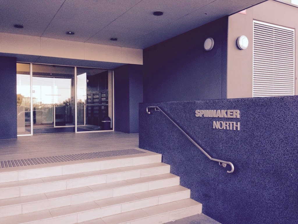 Breakwater Apartment | Spinnaker Apartments, 1-2 Tarni Ct, Port Adelaide SA 5015, Australia | Phone: 0425 766 650