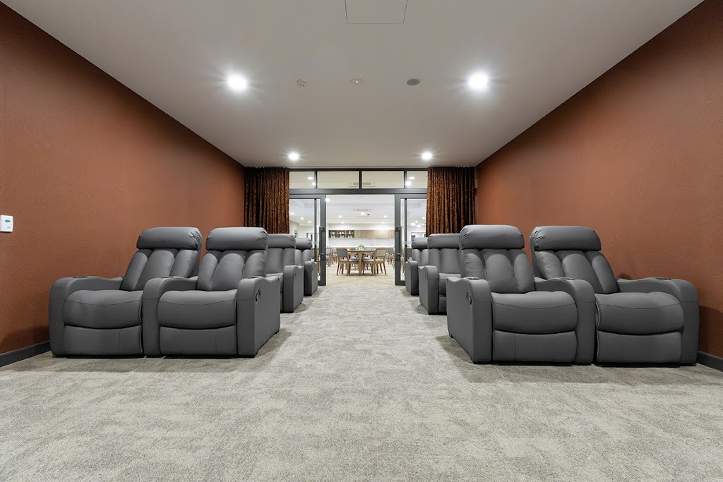 Hampton Lodge | 102 Shrives Rd, Hampton Park VIC 3976, Australia | Phone: 1300 428 886