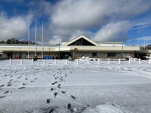 Greyhound Bus Stop Perisher (Bullocks Flat) | Bullocks Flat Terminal, Kosciuszko National Park NSW 2627, Australia | Phone: 1300 473 946