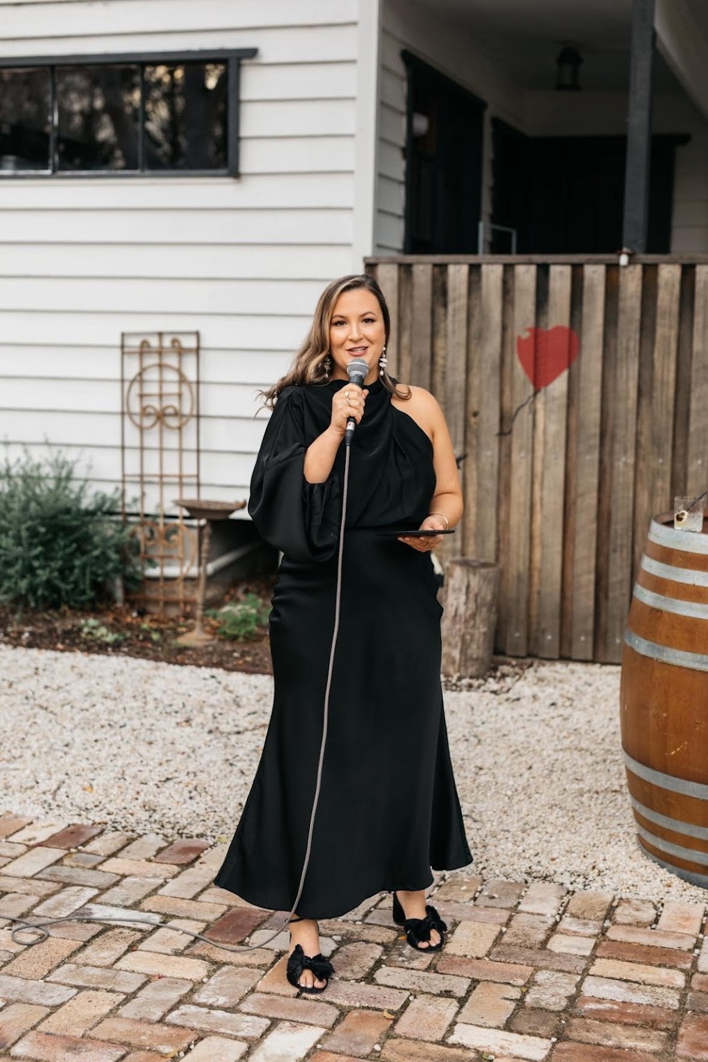 Married by Leah | Gow Ave, Port Hacking NSW 2229, Australia | Phone: 0422 904 171