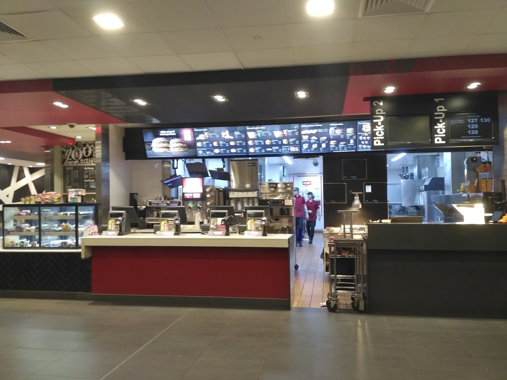 McDonalds M1 (Northbound) | meal takeaway | St Johns Rd, Jilliby NSW 2259, Australia | 0243534740 OR +61 2 4353 4740